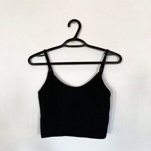 SHEIN • Crop Top